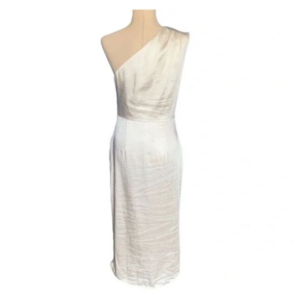 Elliatt Bobbie Satin One-Shoulder Cocktail Dress | XS - Picture 4 of 7